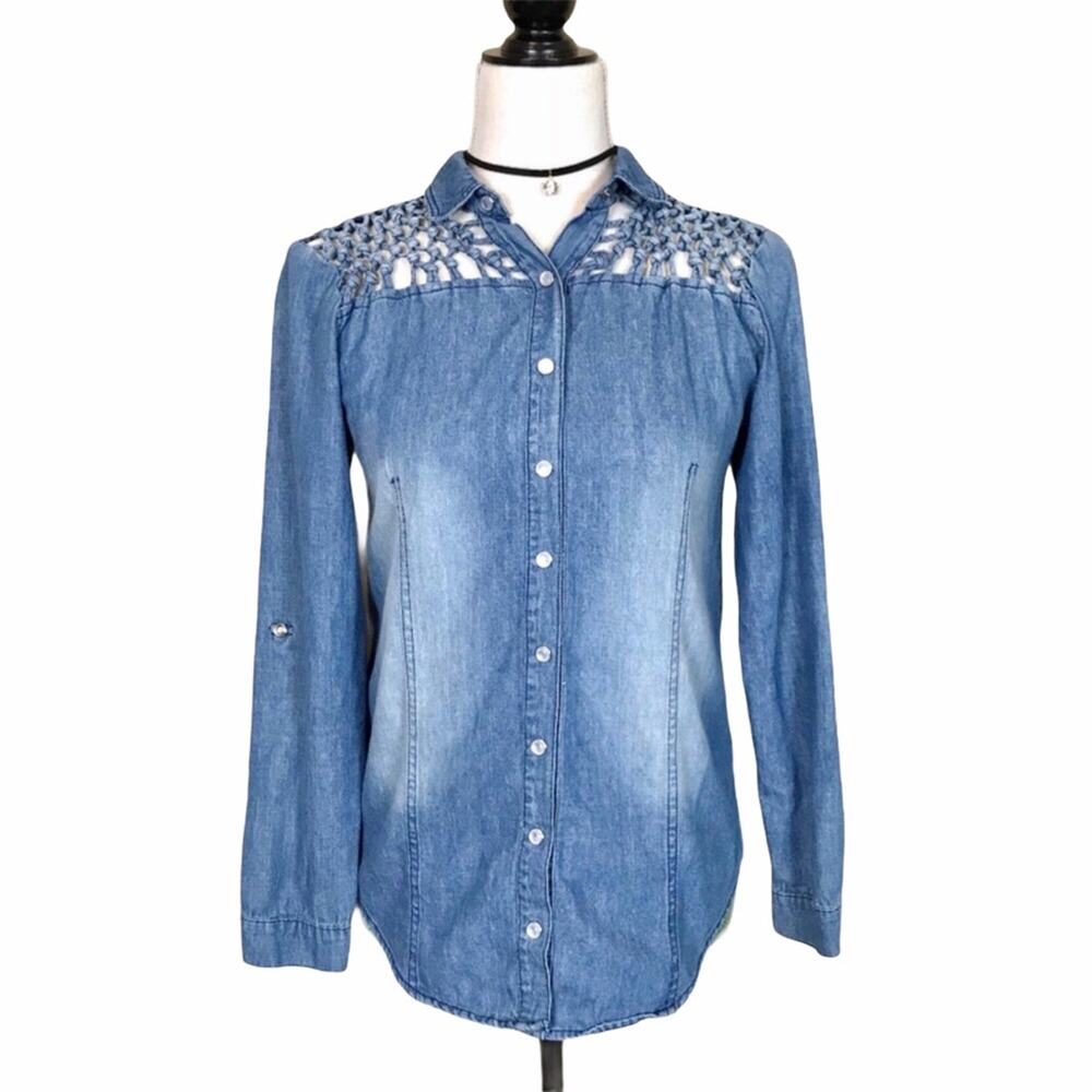 Carmar Blue Chambray Blouse Long Sleeved Button Down Denim Top